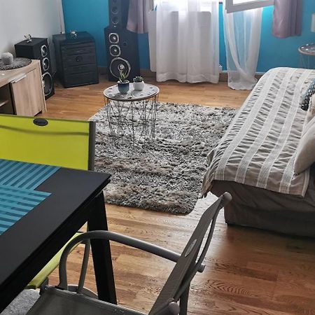 Appartement Au Coeur De Cours La Ville Zewnętrze zdjęcie