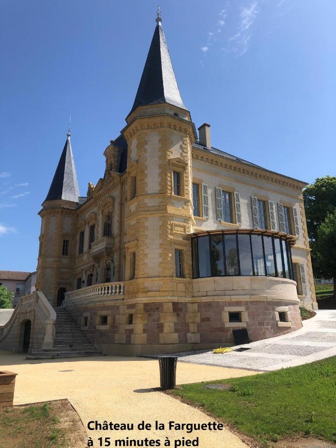 Appartement Au Coeur De Cours La Ville Zewnętrze zdjęcie